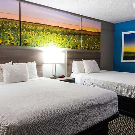 Days Inn By Wyndham N.W. Medical Center San Antonio Kültér fotó